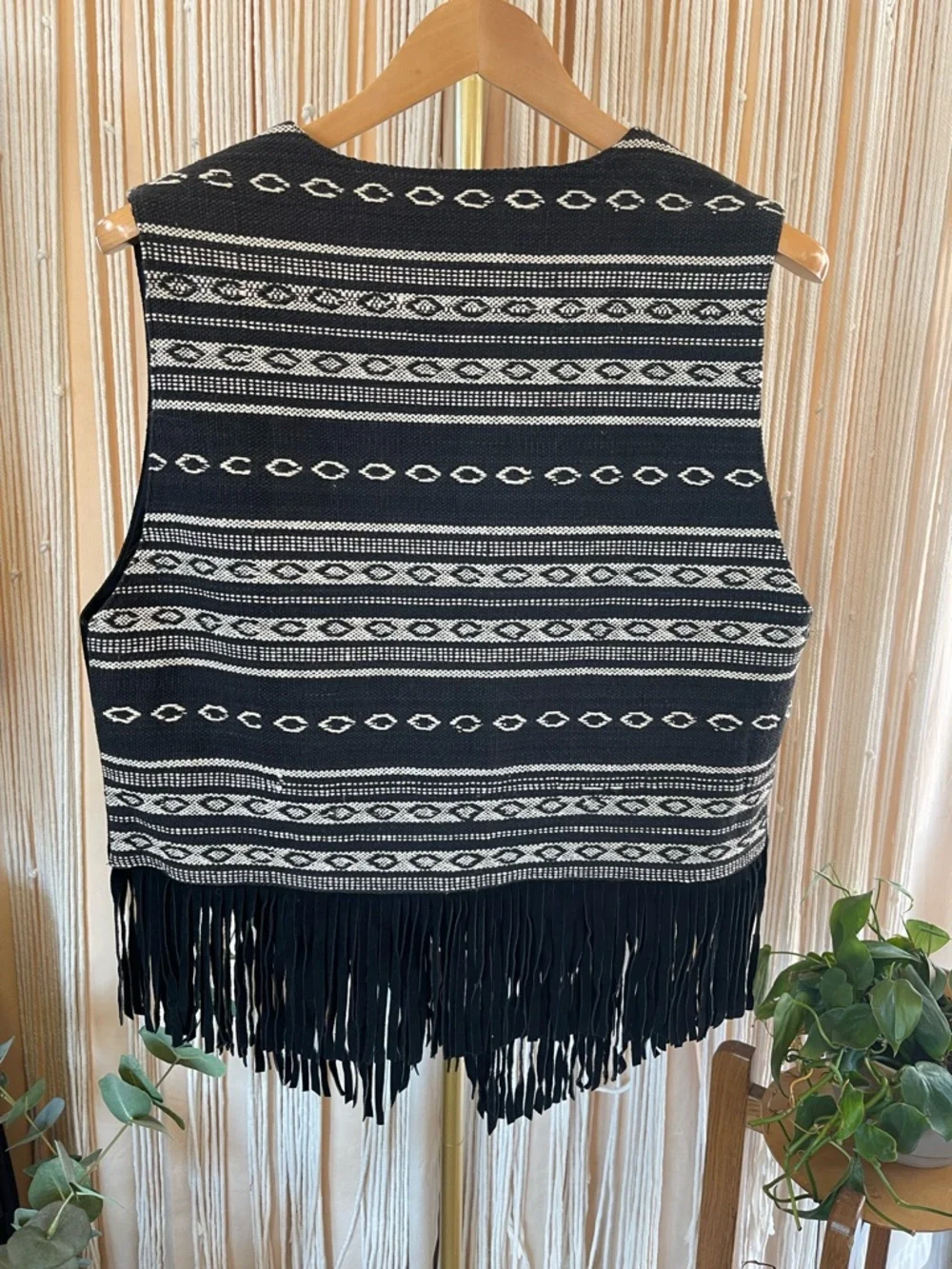 Vintage black suede leather fringe vest with cotton Mexican Dobby fabric back - Picture 3 of 9
